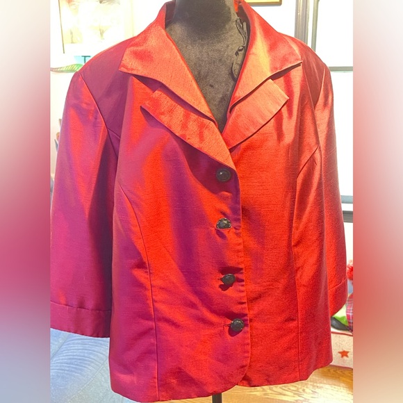 Woman's Vintage Red Le Bos Blouse Size 24 W/Double Collar, Cuffed Slvs & Lining - Picture 1 of 9